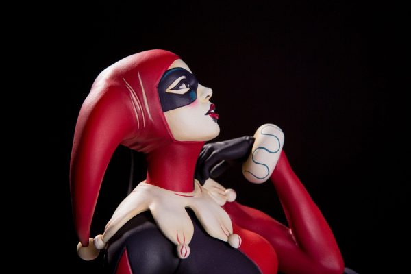 Batman –  Waiting for My J Man  Harley Quinn Statue on Sale - Image 4