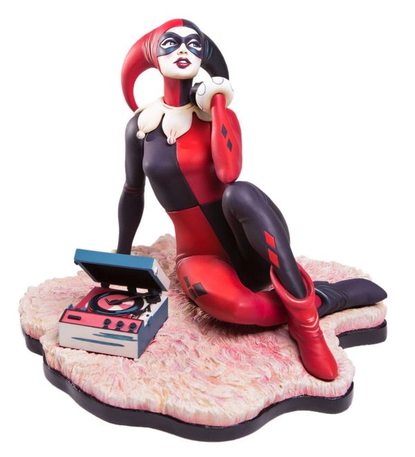 Batman –  Waiting for My J Man  Harley Quinn Statue on Sale
