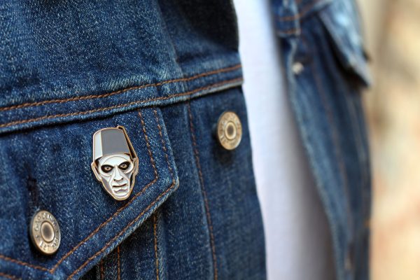 The Mummy – Ardeth Enamel Pin (Monochrome) Online now - Image 3
