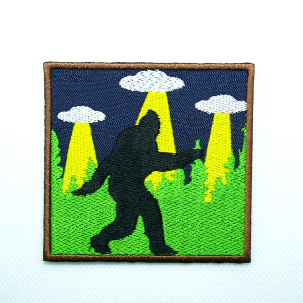 KEEP BELIEVING IN SASQUATCH AND UFOS PATCH Online Sale